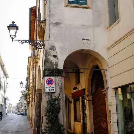Ponte Degli Angeli Apartmán Vicenza
